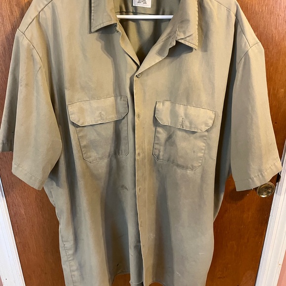 Dickies Men's Casual Button Down Shirt - Khaki - Picture 1 of 3